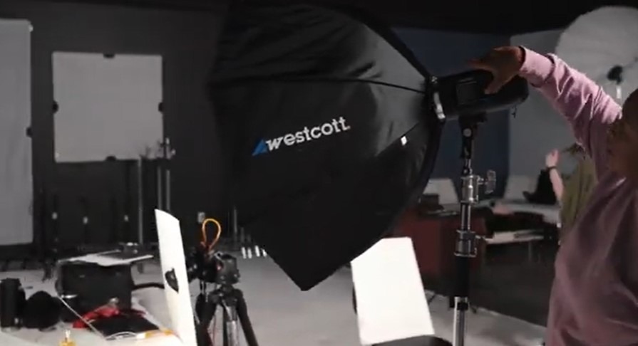 Fotografía creativa de productos cosméticos con Westcott